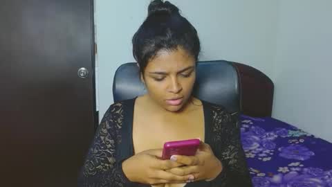 Aleja vallejo online show from 7, 1, 2025