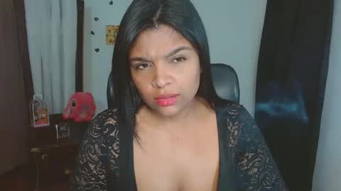 Aleja vallejo online show from 5, 10, 2025