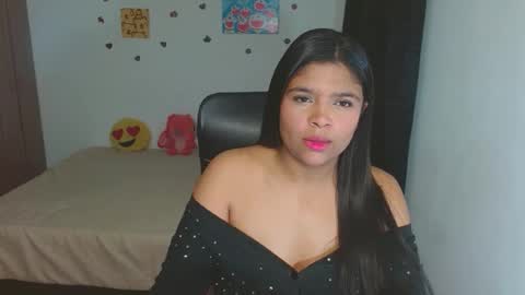 Aleja vallejo online show from 28, 10, 2025