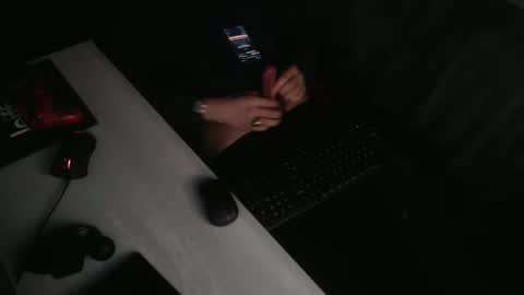 Snapshot of indicasonly chatting on 27, 11, 2025 indicasonly online show from 27, 11, 2025