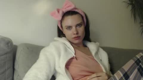 Snapshot of infinitiq45 chatting on 18, 2, 2025 Sweet girl online show from 18, 2, 2025