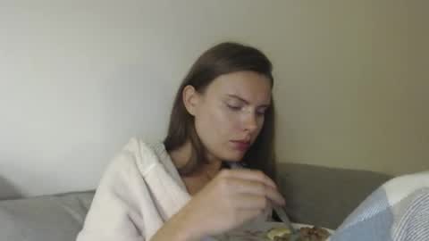 Snapshot of infinitiq45 chatting on 13, 9, 2025 Sweet girl online show from 13, 9, 2025