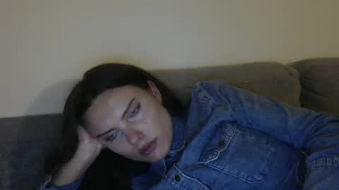 Snapshot of infinitiq45 chatting on 15, 10, 2025 Sweet girl online show from 15, 10, 2025