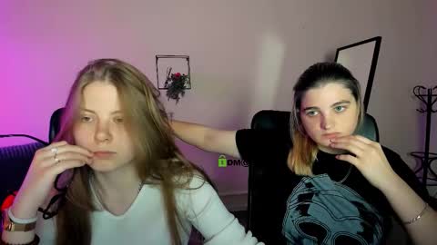 Snapshot of inga_gree chatting on 24, 9, 2025 inga_gree online show from 24, 9, 2025