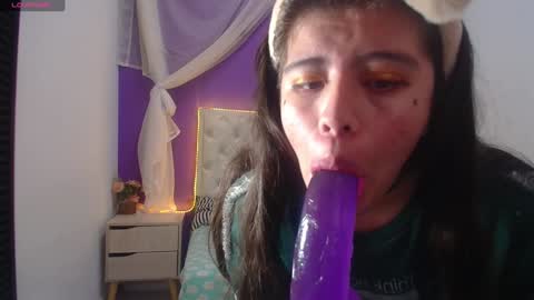 Ingrid petite online show from 7, 12, 2024