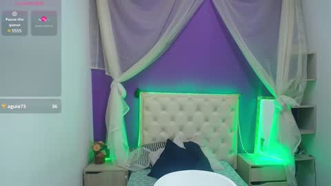 Ingrid petite online show from 15, 12, 2024