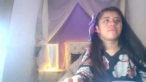 Ingrid petite online show from 19, 12, 2024