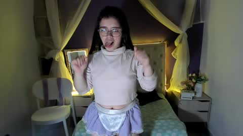 Ingrid petite online show from 21, 12, 2024