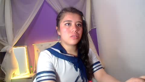 Ingrid petite online show from 23, 12, 2024