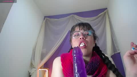 Ingrid petite online show from 15, 1, 2025