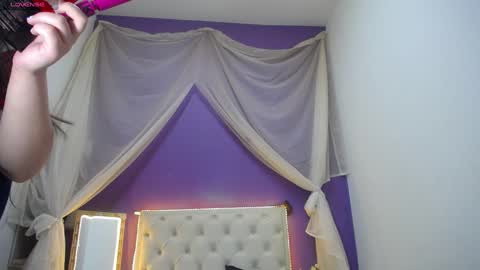 Ingrid petite online show from 16, 1, 2025