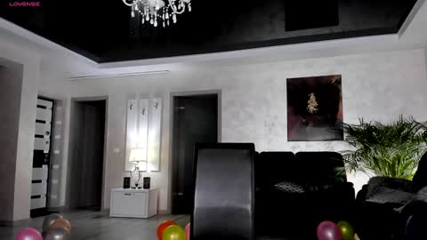 Ingrid online show from 8, 12, 2024