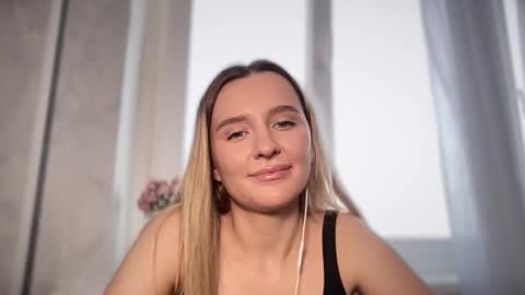 Snapshot of iniva05 chatting on 14, 3, 2026 iniva05 online show from 14, 3, 2026