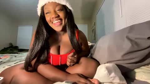 Lola online show from 15, 12, 2025