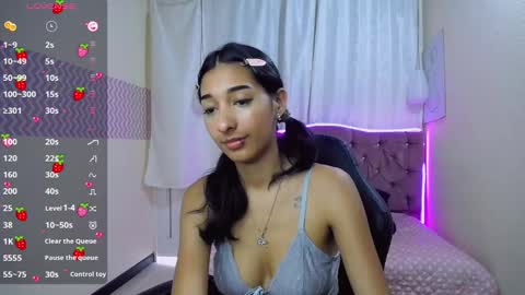 Snapshot of inocent_luna chatting on 6, 12, 2024 Luna moon online show from 6, 12, 2024