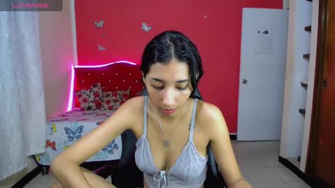 Snapshot of inocent_luna chatting on 6, 2, 2025 Luna moon online show from 6, 2, 2025