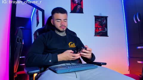 Brayan Chavez online show from 7, 1, 2025