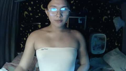 MAXINE online show from 9, 10, 2025