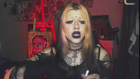 Insunnity666 online show from 20, 11, 2025