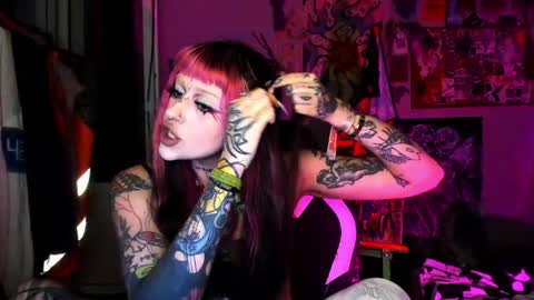 Snapshot of insunnity666 chatting on 25, 3, 2026 Insunnity666 online show from 25, 3, 2026