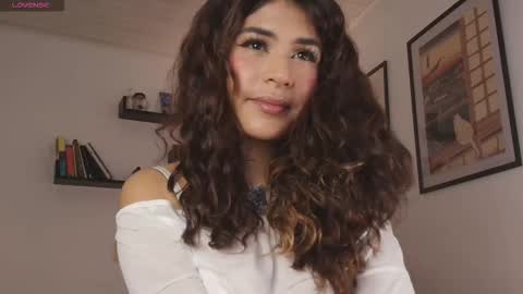 Snapshot of intim_mate_ chatting on 19, 9, 2025 Caliope online show from 19, 9, 2025