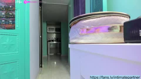 Snapshot of intimate__partner chatting on 15, 2, 2025 Lucia online show from 15, 2, 2025