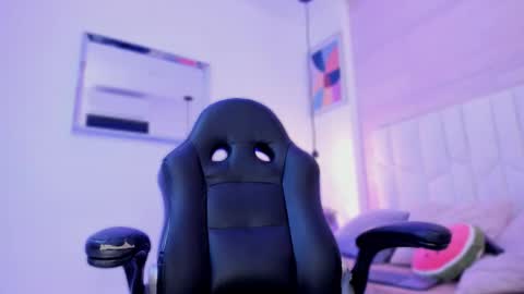 io_chie_ online show from 19, 3, 2026