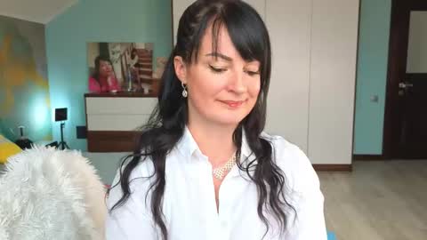 iracherrynow online show from 20, 11, 2025