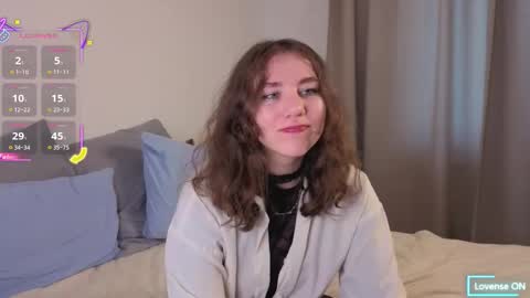Snapshot of ireneharris chatting on 19, 10, 2025 Maxin online show from 19, 10, 2025