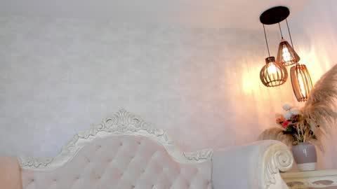 Irinnah Lottus online show from 6, 2, 2025