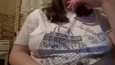 IrinnaK online show from 8, 3, 2025