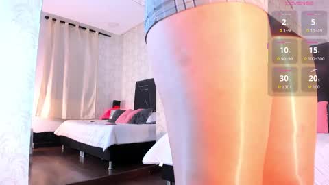 Queen Iris online show from 12, 9, 2025