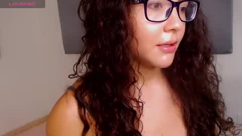 Snapshot of iris_caprice chatting on 16, 1, 2025 Instagram iris caprice online show from 16, 1, 2025