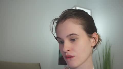 iris_pure online show from 21, 9, 2025
