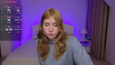 Snapshot of iris_rain chatting on 12, 10, 2025 Iris online show from 12, 10, 2025