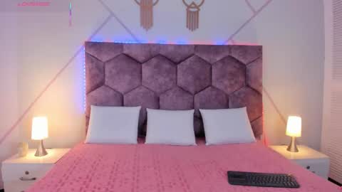 Iris online show from 15, 11, 2025