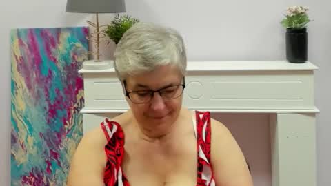 I R I S online show from 9, 9, 2025