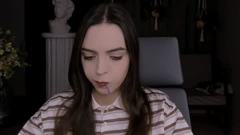 Iris online show from 5, 12, 2024