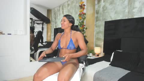 Iris Fit online show from 17, 12, 2024