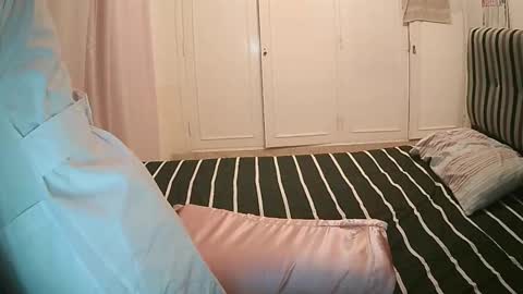 Iris online show from 20, 9, 2025