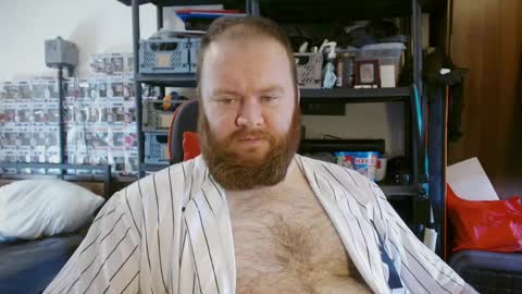 twitter theirishman205 online show from 8, 4, 2026