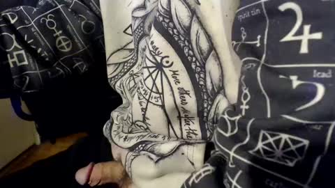 Irishdude2483 online show from 11, 1, 2025