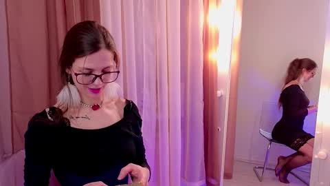 Snapshot of iriss_miller chatting on 28, 1, 2025 Im your queen Iriss online show from 28, 1, 2025