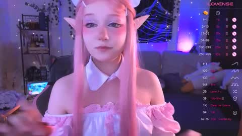 Snapshot of irma_bell chatting on 13, 11, 2025 Irma online show from 13, 11, 2025