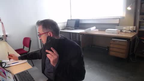 Snapshot of ironchrome chatting on 22, 10, 2025 IronChrome online show from 22, 10, 2025