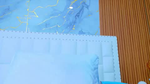 Sandy  online show from 22, 10, 2025