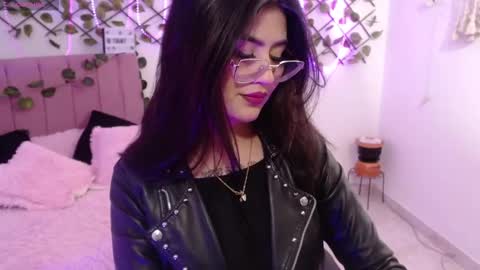 isabela online show from 12, 11, 2025