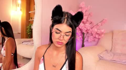    online show from 16, 11, 2025