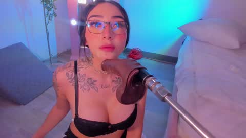 Snapshot of isa_redhair_ chatting on 18, 12, 2024 ....  Connection time 900 pm to 500 amRest days Wednesday and Saturday online show from 18, 12, 2024