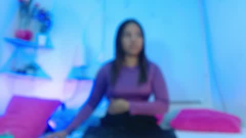 Snapshot of isa_taylorr_ chatting on 25, 11, 2025 Isabel online show from 25, 11, 2025